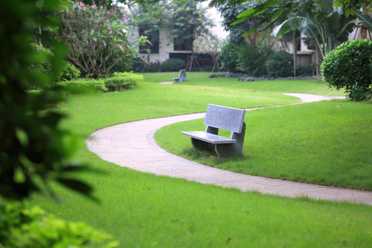 Care Residential Hotel Haikou  Eksteriør billede